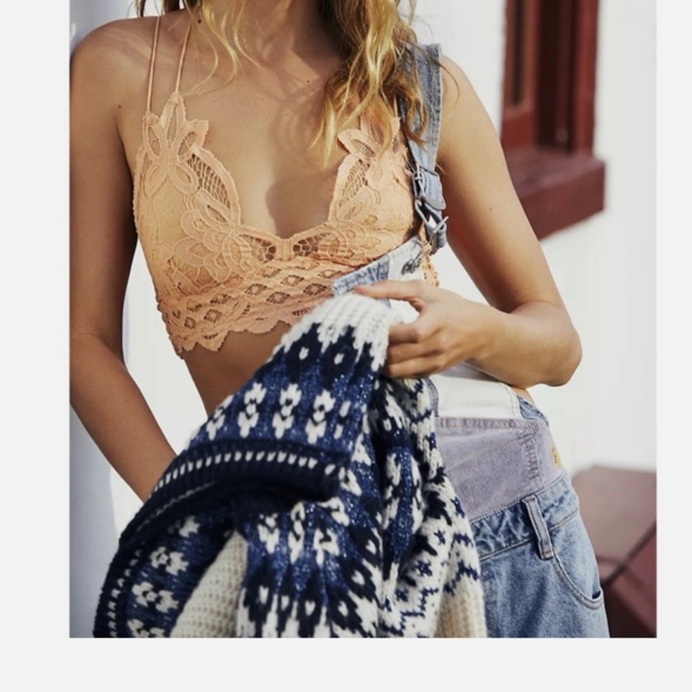 NWT Free People FP One Adella Lace Bralette In Nude NWT Size XS 32A-32B - Picture 15 of 16